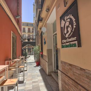 Feel Hostal Centro Urbano